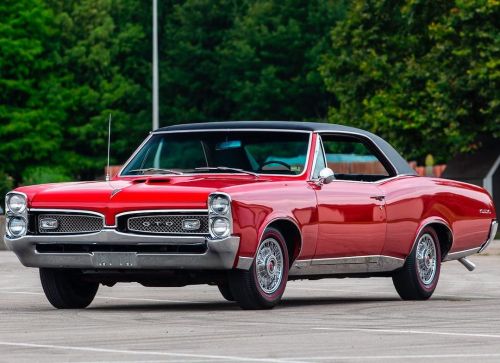 1967 Pontiac GTO unrestored ⚫️⚫️⚫️⚫️⚫️⚫️ #musclecar #classicar #racecar #hotrod #V8 #americancar #v