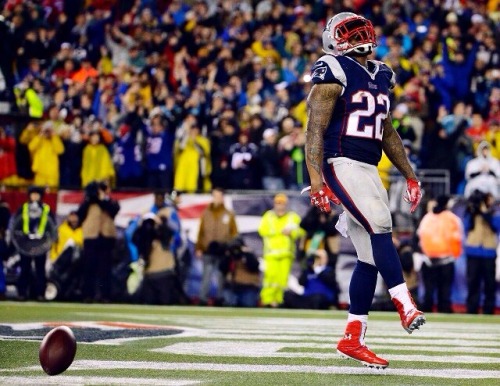 bostonkatie:  Patriots take the AFC Divisional Game with a 43-22 victory over the Colts. A team built on adversity, this group never gives up and never fails to put a smile on my face. Love them with all of my heart and I will continue to support through