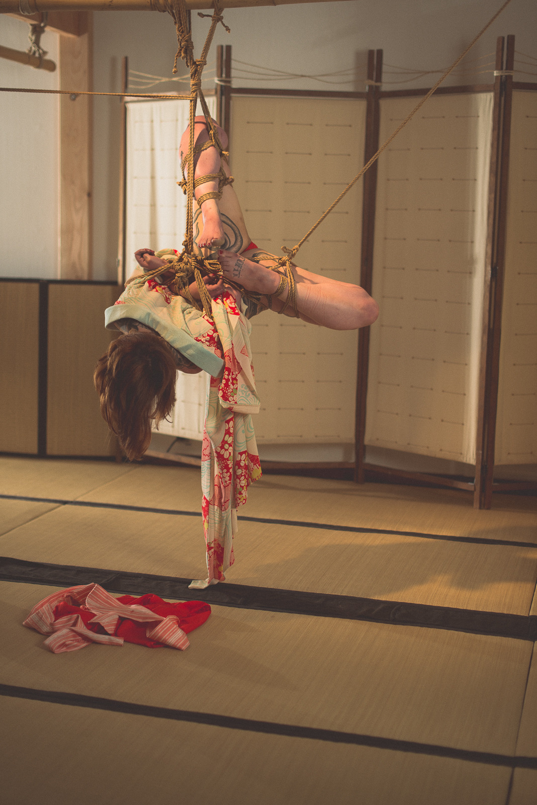 dirtyvonp:  Satsuei Kai with Akira Naka and GorgoneStudio : Place des CordesPics