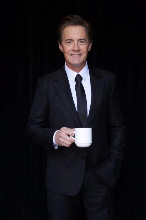cinemagorgeous:  Creators David Lynch and Mark Frost have just confirmed that Kyle MacLachlan will come back to his role as Dale Cooper in the upcoming return of Twin Peaks!