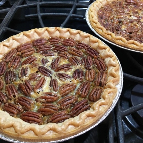 ‘Tis the season for pecan pie. The one in the front is a bourbon pecan pie. All ready for a family g