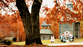 lochiels:COSTUME DRAMA + harvest season (autumn)
