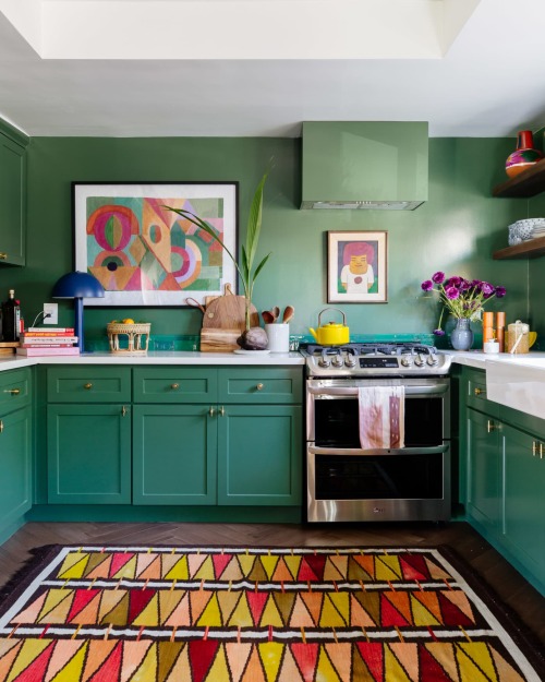 A Green KitchenFrom the Web sites Apartment Therapy, Better Homes and Gardens, and Old Brand New Des