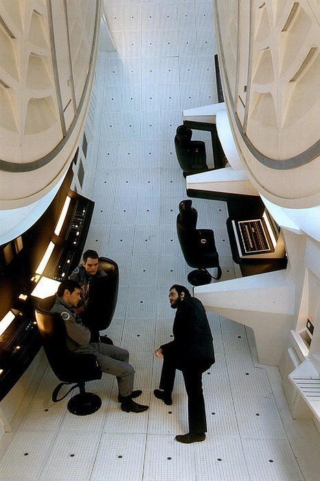 anthonylozada:Kubrick on the set of 2001