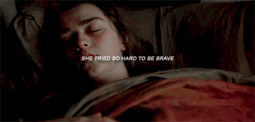 asprettyasyourown:  I’m a Stark of Winterfell, our sigil is the direwolf, direwolves don’t cry.