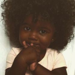 naturalhairqueens:  This child is beautiful!