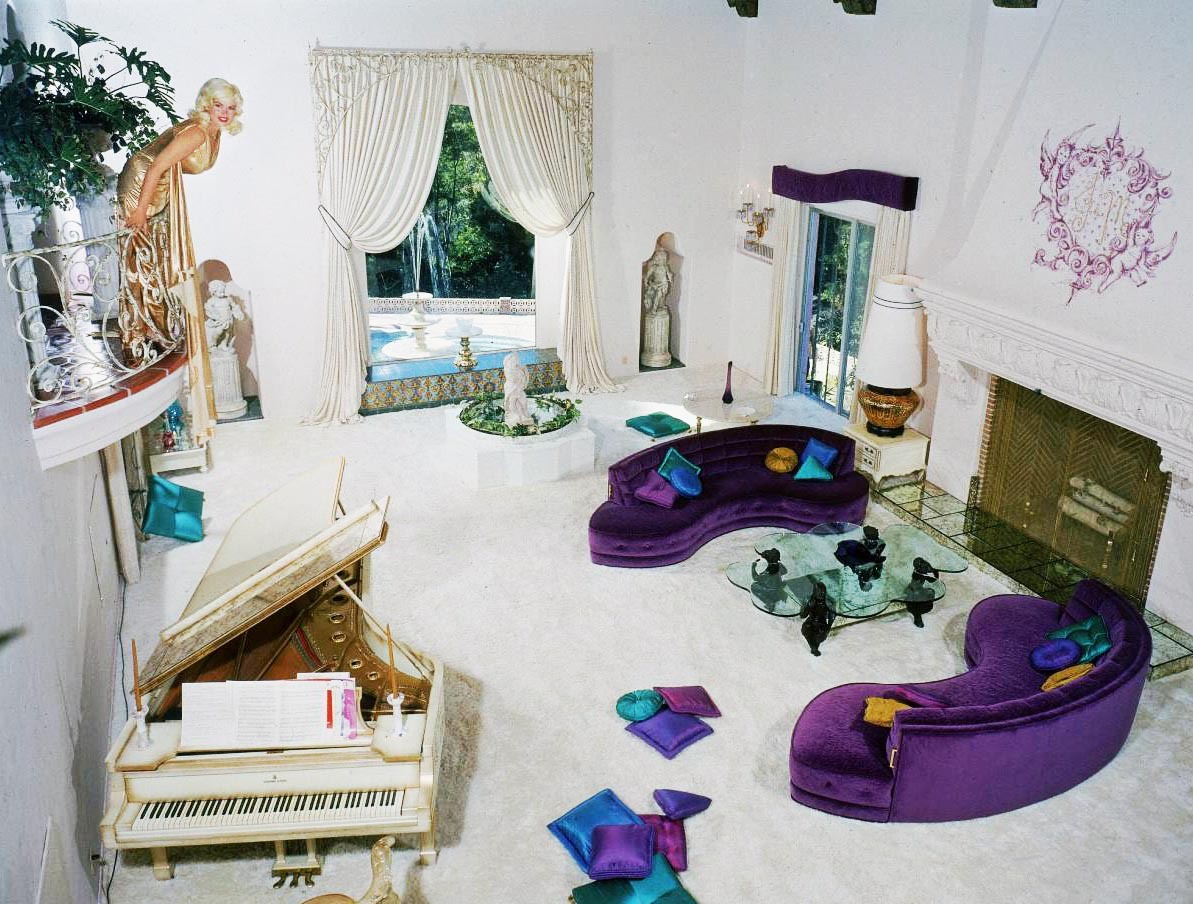 hollywoodlady:    Jayne Mansfield’s Pink Palace   In November 1957, shortly before