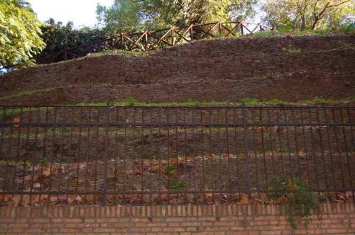 Monte TestaccioThere are some manmade mountains around; most constructed (like Silbury Hill in Engla