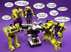 theassortment:  Prowl &amp; Constructicons This one’s for those of you who kept up with “Dark Cybertron.” ;) 