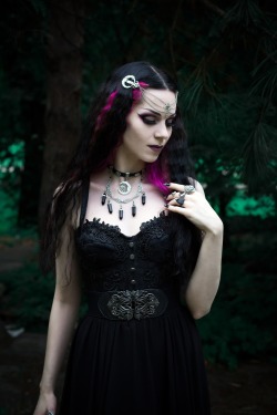 gothicandamazing:    Model: Milena GrbovićJewelry: Sardonyx LaceDress &amp; corset: Villena Viscaria ClothingWelcome to Gothic and Amazing |www.gothicandamazing.com  