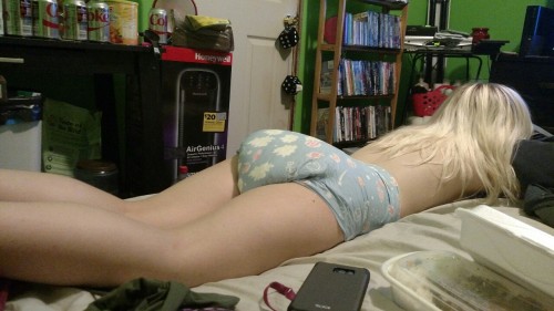 diapers-lovers-r-us:  My gf’s first Abu space diaper and we both love them. 