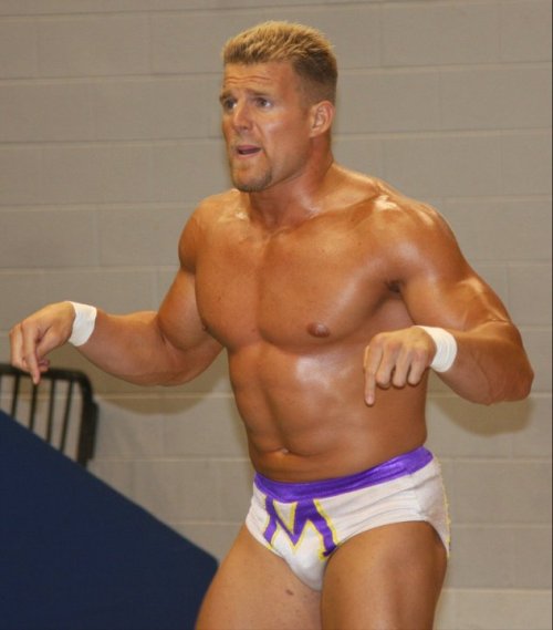 rwfan11:  INDY wrestler ….”Hey, you!”… ……….”Get over here right now!” I wonder what he wants you to do when you get there! :-P ….LOL!  Again I’m not familiar with Indy wrestling…but this guy is hot, plus I spy a visible