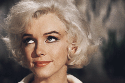 ourmarilynmonroe:  Marilyn Monroe in the production of Something’s Got To Give, 1962. 
