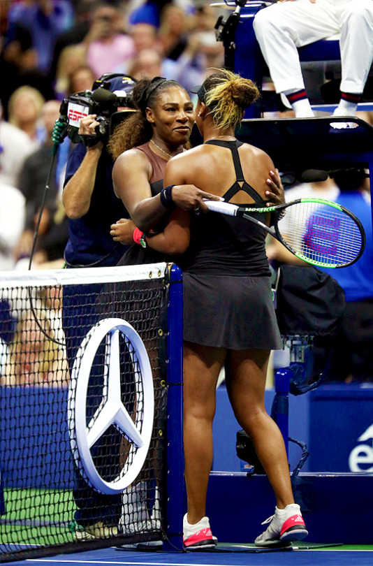 Naomi Osaka Of Japan Hugs Serena Williams Of The United States After Winning The Women’s Singles Finals