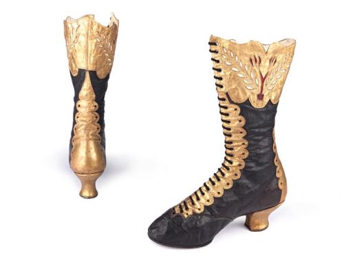 historicalfashion: Black heeled boots with gold, Shoe-Icons, c. 1860-68 I am enamored with the darli