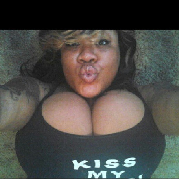 worldclassthickness:  @SuchAShowout  