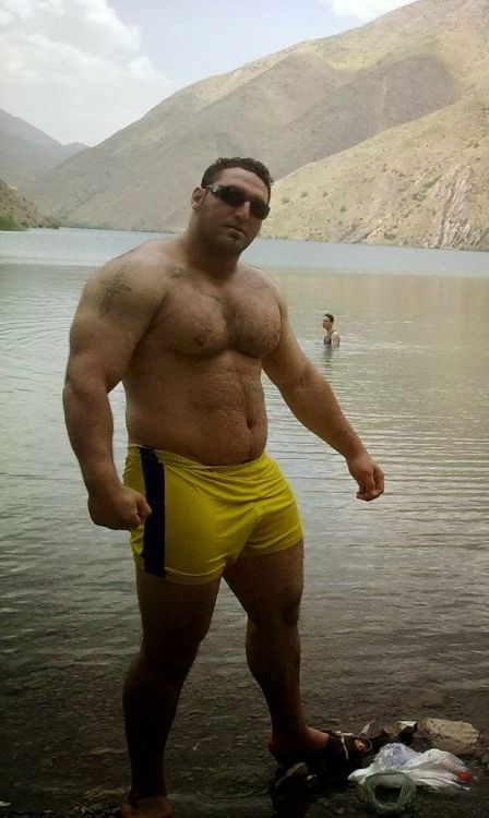manly-brutes:  sdbboy69:  Want to see more? Check out my archive at http://sdbboy69.tumblr.com/archive  manly-brutes.tumblr.com