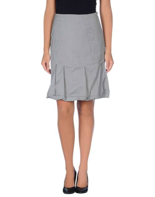 AKRIS PUNTO Knee length skirts