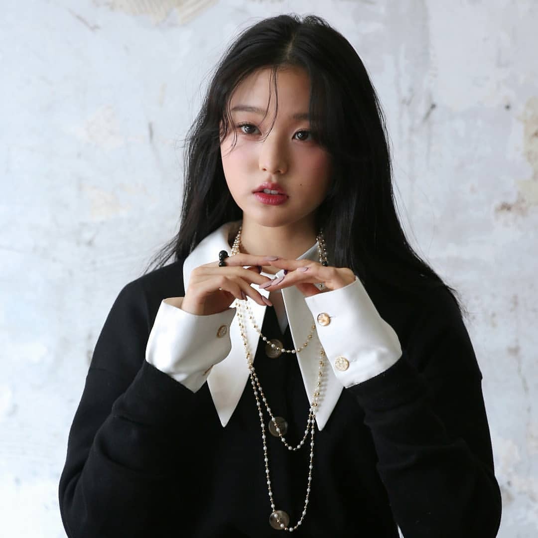 wiz one jang wonyoung wiz one jang wonyoung