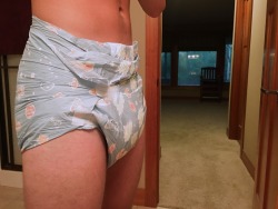 derwindeljunge:  Tried doubles with the Space Diapers! 🙈