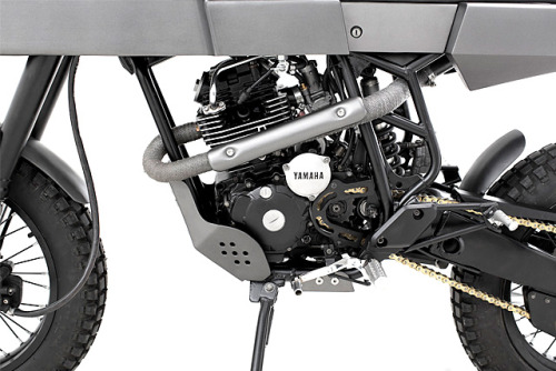 kustomking:  ‘08 Yamaha Scorpio – Thrive Motorcycles“At the front, we used a set of Honda USD forks, but we had to modify the triple trees and steering column to make it fit perfectly on the Yamaha chassis. For the rear, we used a Yamaha swing arm