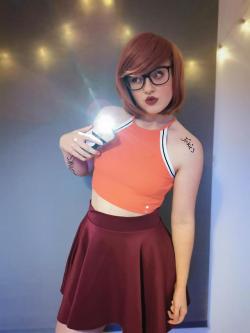 love-cosplaygirls:  [SELF] My version of Modern Velma Dinkley. What are your thoughts?