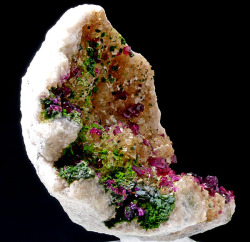 Earthshaped:  Roselite And Cobaltaustinite Aghbar Mine, Bou Azzer, Morocco 