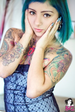 sglovexxx:  Eliona Suicide