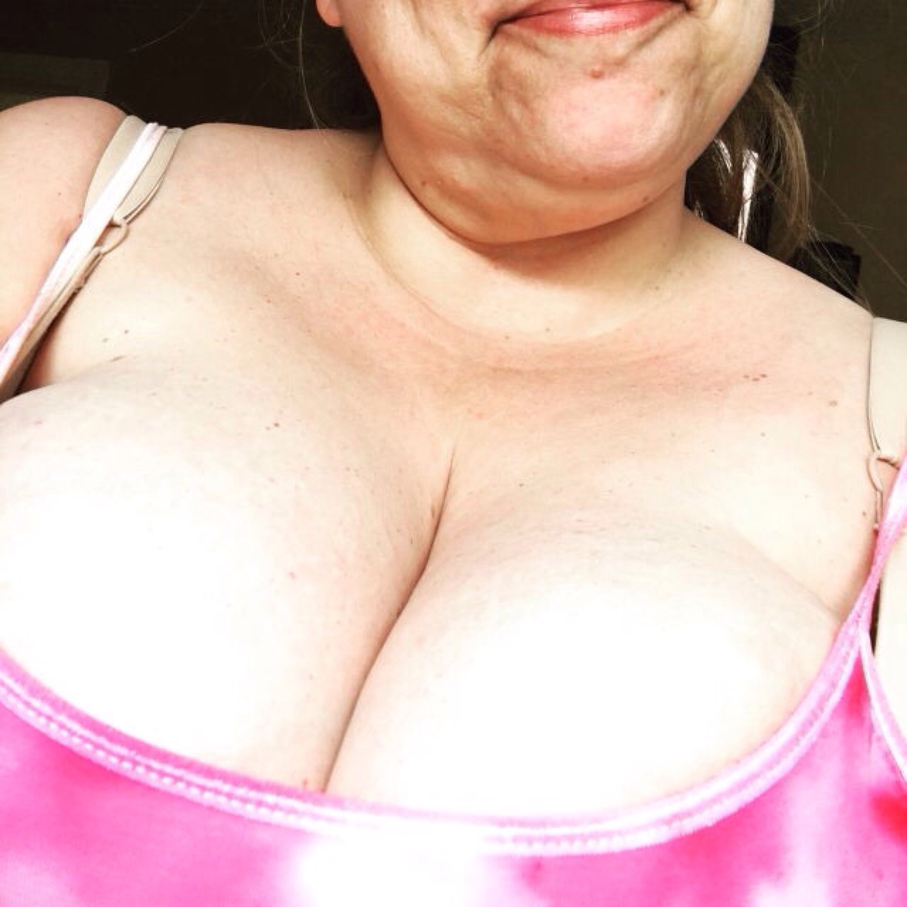 curvy-cougar69:  therunnerguy80:  Therunnerguy80.tumblr.com is your source for perfect