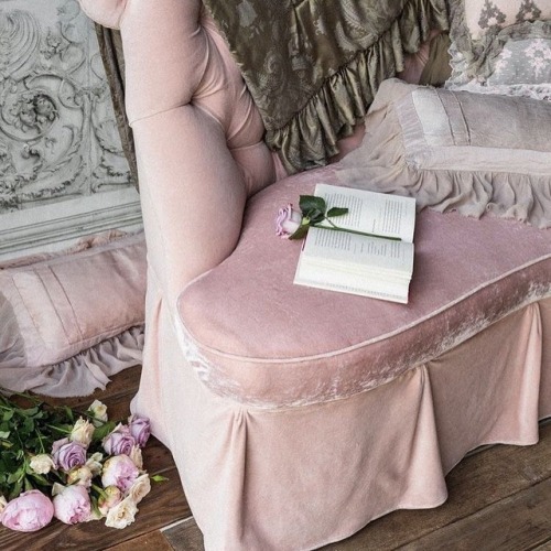 sheandreverie:Where we’d like to be today ♡ #inspiration #shabbychic #pinkeverything