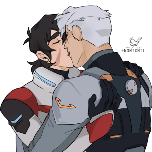  I love the Captain of Atlas and Leader of Voltron~ [DO NOT RE-POST] ✦ Twitter / Instagram ✦ 