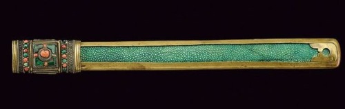 art-of-swords:  Tsep-sa Sword Dated: 19th century Culture: Tibetan Measurements: overall length 45 cm The sword features a straight, single-edged blade of typical shape, with a hollow brass quillon with external silver plating. The grip is covered with