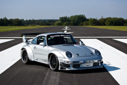 automotivated:  mcchip-dkr Porsche 911 GT2