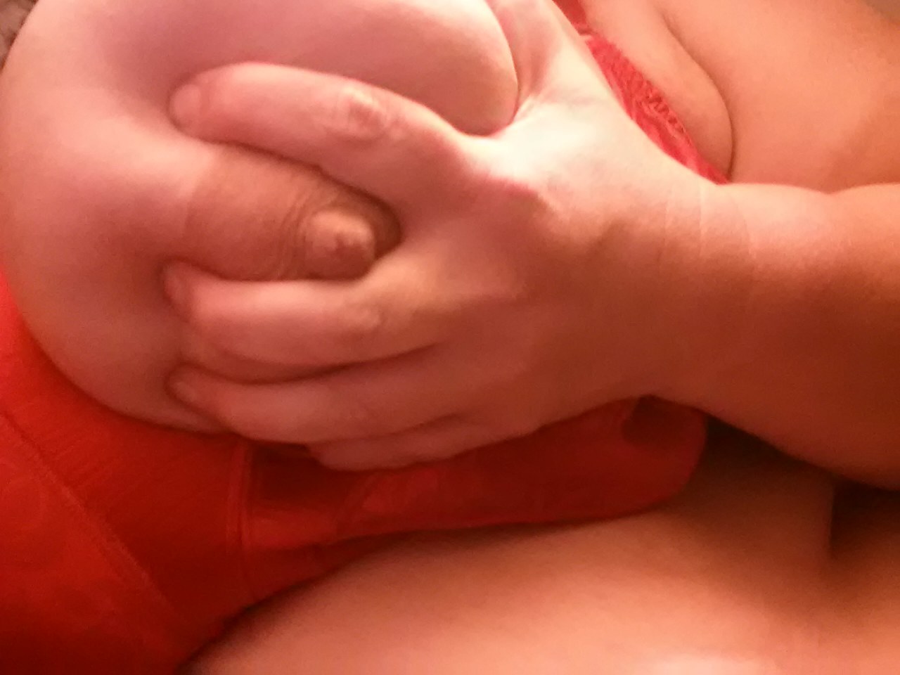 wickedlywenchy:  Now I have sufficiently spammed you with boobs! Maybe…….