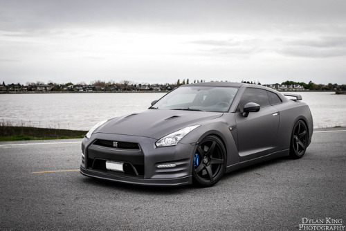 myheartpumpspetrol - Nissan GTR | Dylan King Photography 