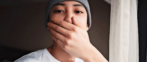 A Soft Sleepy Loey In Vietnam To The Stage Chanyeol & Sehun Studio.nng Update