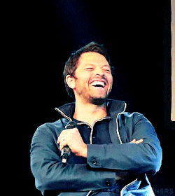 casblackfeathers:   Misha Appreciation   Series  ↳ Misha laughing 