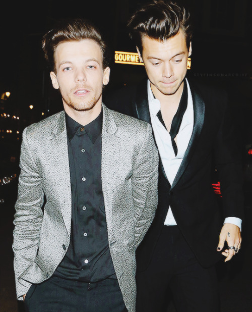 stylinsonarchive:   EXCLUSIVE: Harry Styles & Louis Tomlinson Arriving At The Another Man Autumn