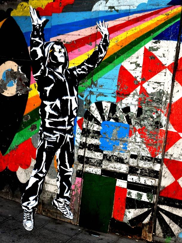 artmonia:  Living Street Art by  Alexa Meade Alexa Meade paints on the surfaces