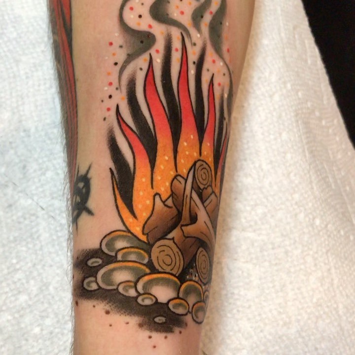 Cyrcus old school Tattoo. Ring of fire. Jonny cash. | Fire tattoo, Tattoos,  School tattoo