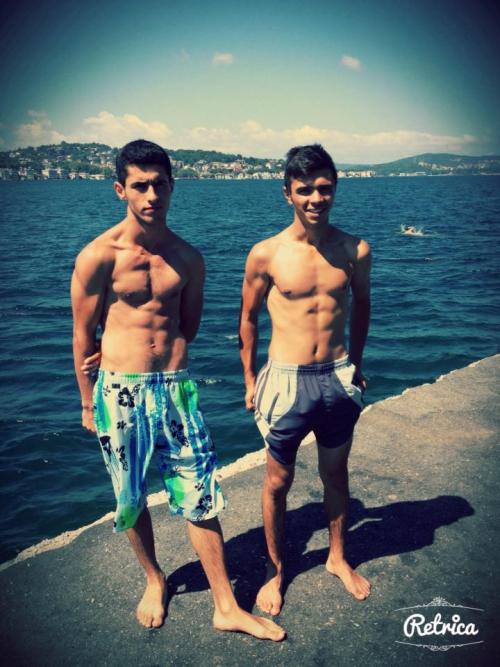 HOT TURKISH AND KURDISH GUYS