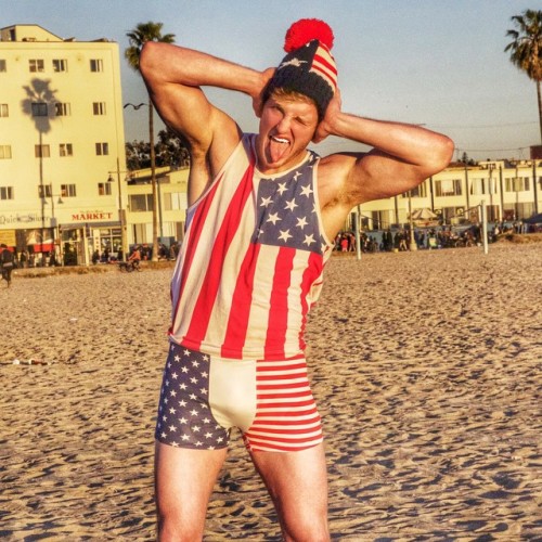 Hot Male Celebs In Underwear