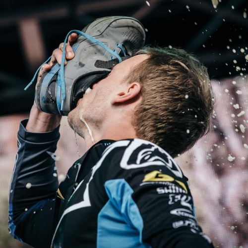 raceface That’s 2 for 2 for @martin_maes5 - @gtfactoryracing! Congrats on the @world_enduro  R