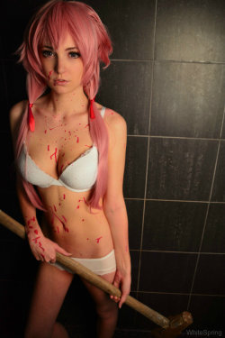 hotcosplaychicks:  Murder Spree by WhiteSpringPro Follow us on Twitter - http://twitter.com/hotcosplaychick