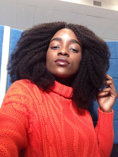 leazzway:When the sun comes in good!Leazz Way - Instagram -  YouTube - Facebook - Twitter - Desourire 