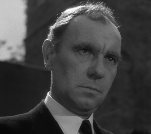 In memory of Ralph Richardson (19 December 1902 – 10 October 1983)