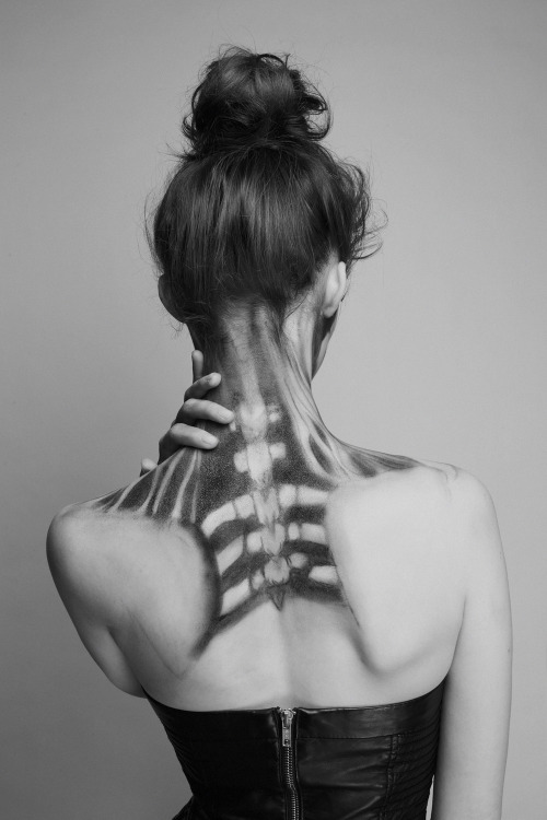 jazblogsinspiration:  Is this amazing or what?! Great idea for Halloween!  