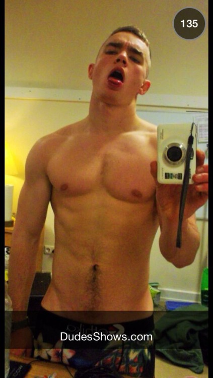 hot4dic2:  Hot4dic2.tumblr.com —— Follow me and I will check out your page. If I like what I see I will Follow you back!  Send me selfies and other hot pics to hot4dic2@gmail.com I’ll promote your page too if you send me your tumblr information!