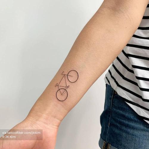 By JK Kim, done in Queens. http://ttoo.co/p/282942