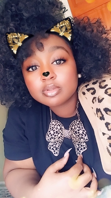 chubbydollface:  I liked them all 💕 so I’m sharing them all .. 